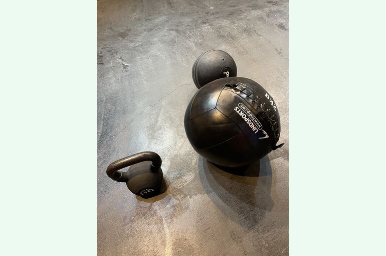 トレーニング　training 器具